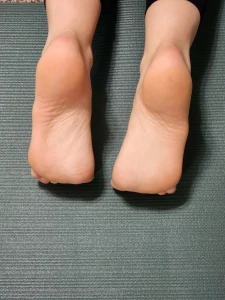 16335809