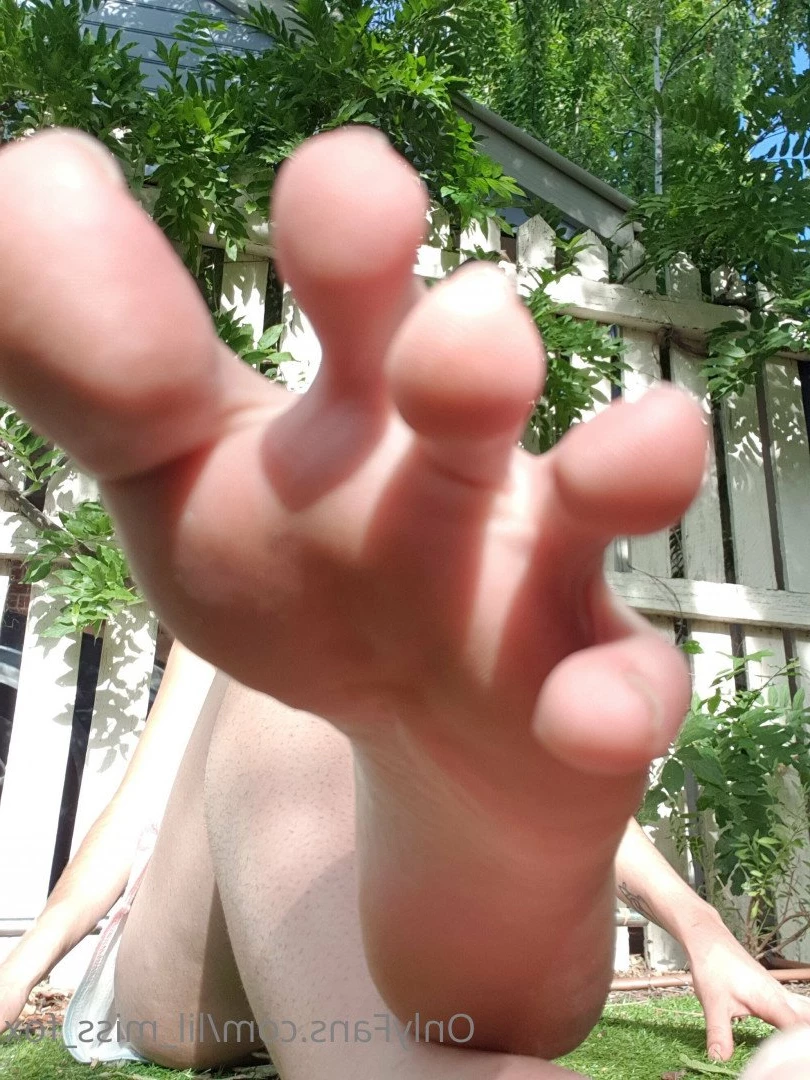 🦊 🎀 Miss Fox [ lil_miss_fox ] Onlyfans leaked photo 2298525 on Hotleaks.tv