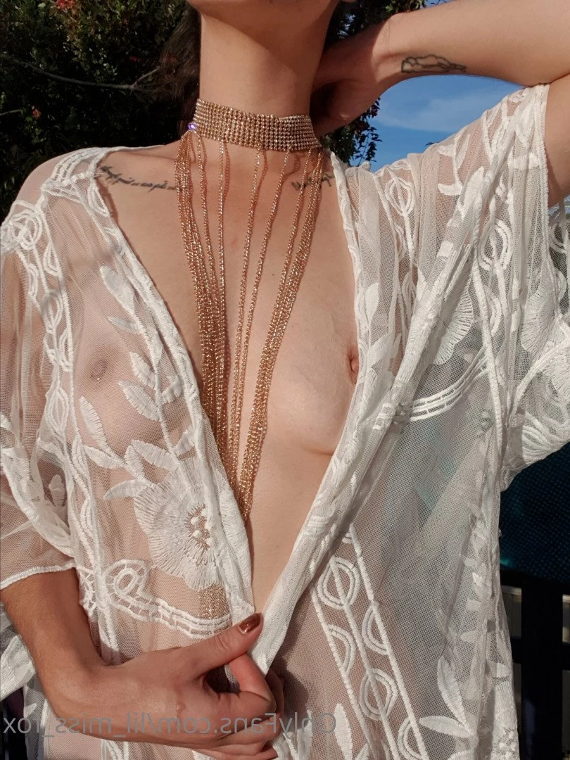 🦊 🎀 Miss Fox [ lil_miss_fox ] Onlyfans leaked photo 2303104 on Hotleaks.tv