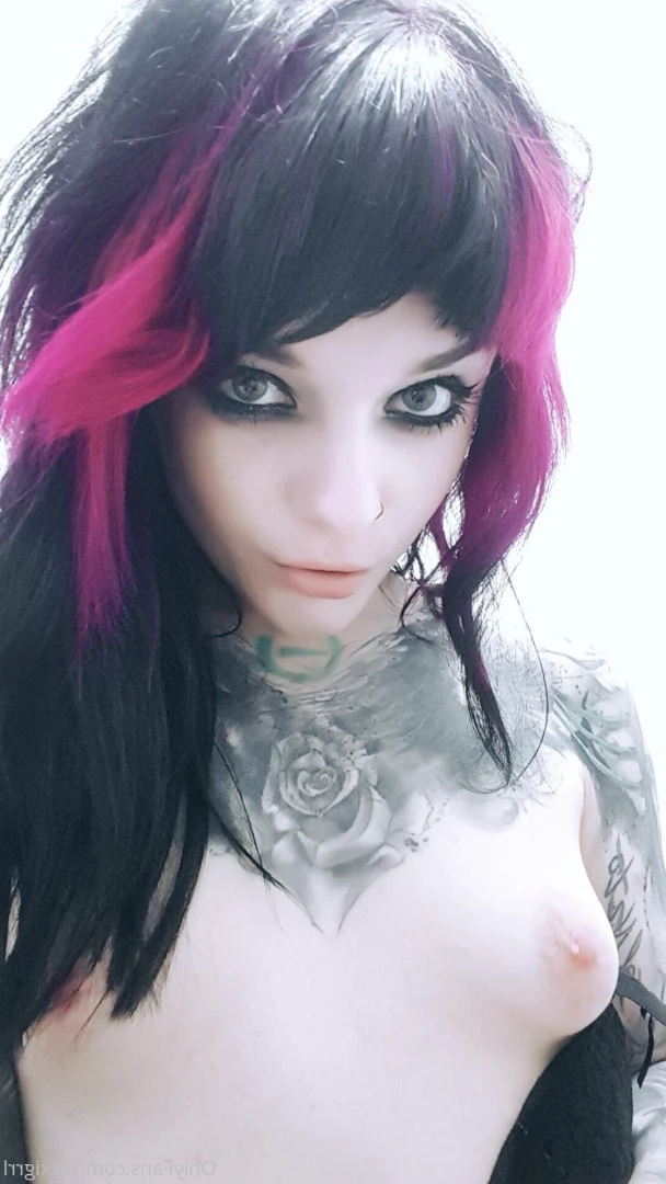 Pixxi [ pixxigrrl ] Onlyfans leaked photo 6246300 on Hotleaks.tv
