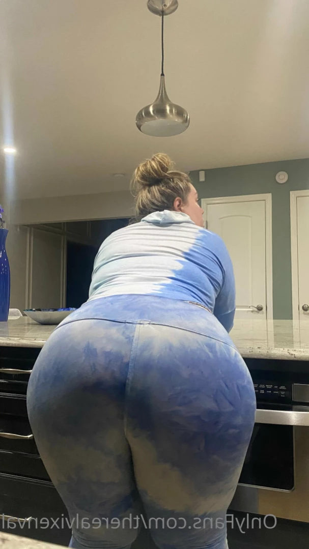 VixenVal [ therealvixenval ] Onlyfans leaked photo 13952351 on Hotleaks.tv
