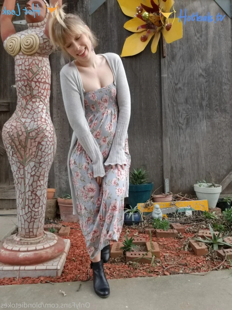 Blondie Blooms 🍑💦 [ blondieblooms ] Onlyfans leaked photo 11398131 on Hotleaks.tv