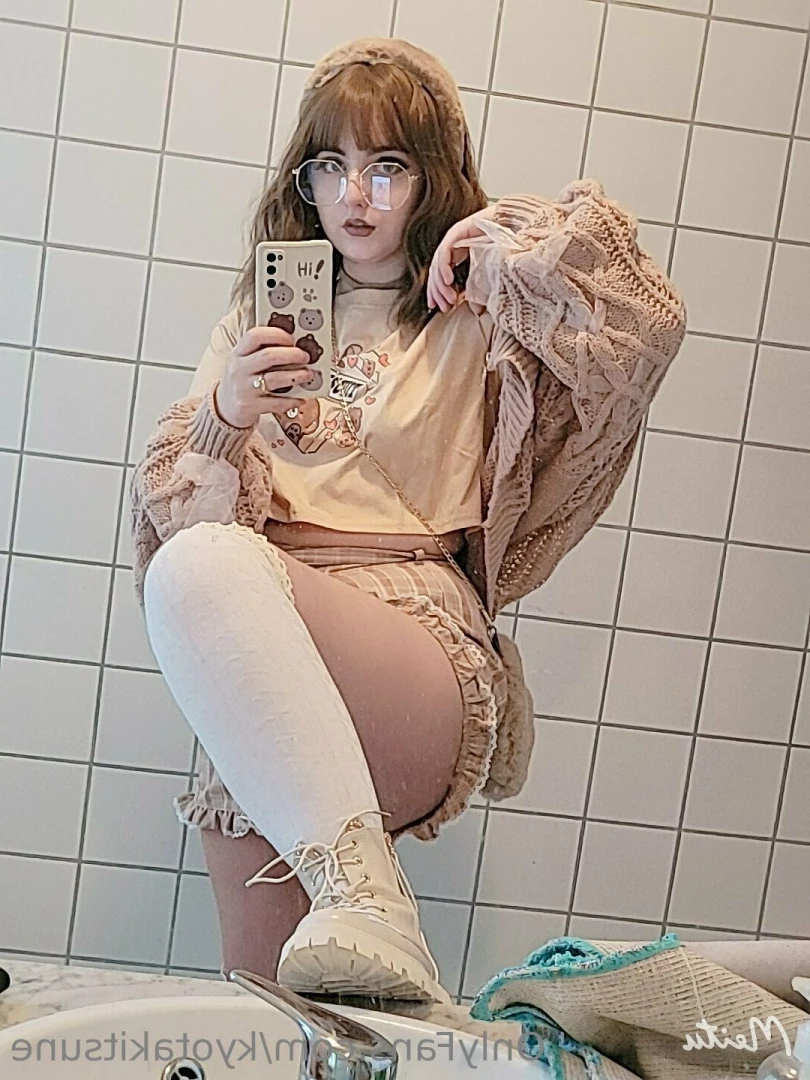 Kyota Kitsune [ kyotakitsune ] Onlyfans leaked photo 7482143 on Hotleaks.tv