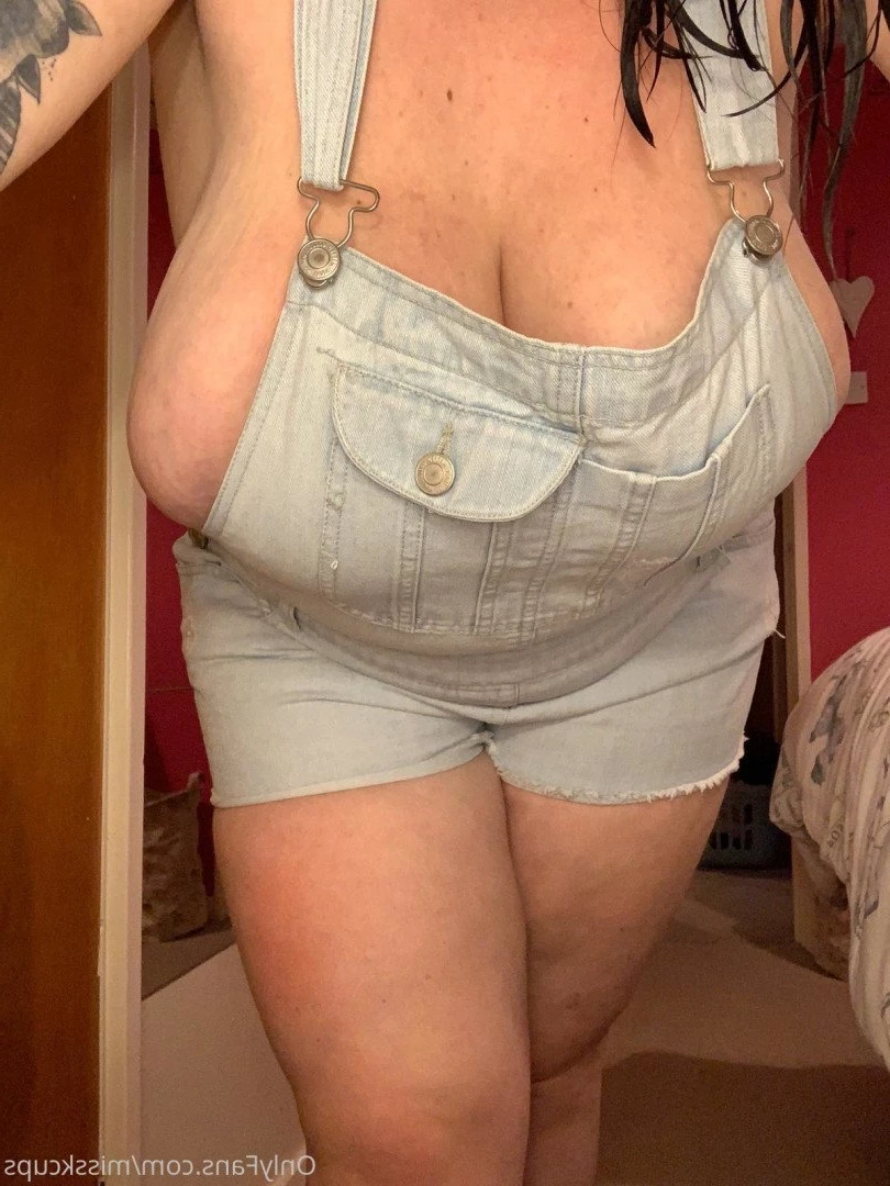 K [ misskcups ] Onlyfans leaked photo 2279650 on Hotleaks.tv