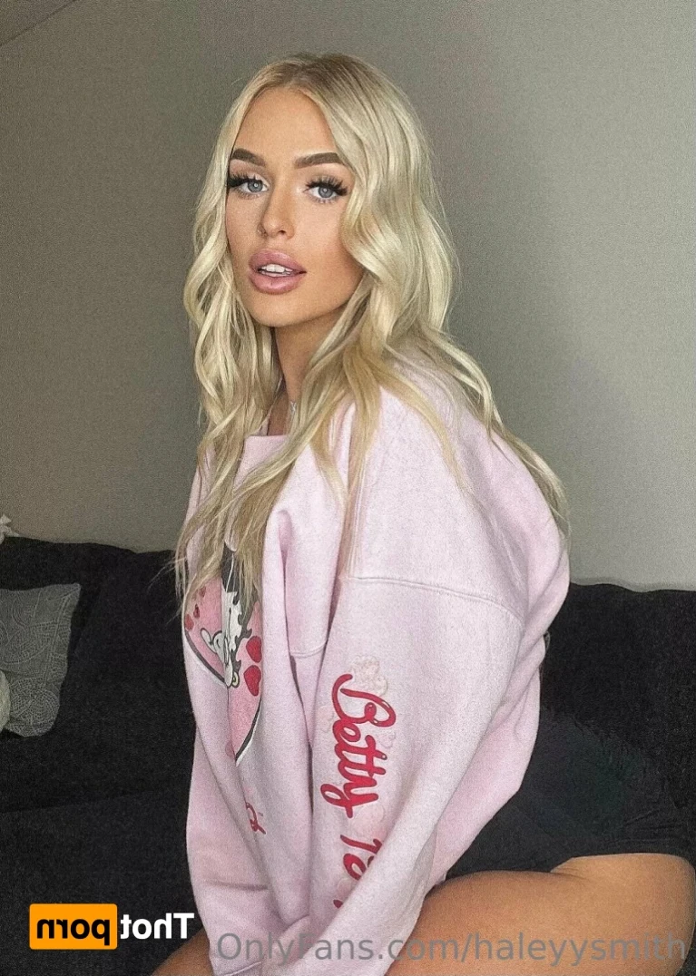 College cheerleader💦🎀 [ haleyysmith ] Onlyfans leaked photo 12275982 on Hotleaks.tv