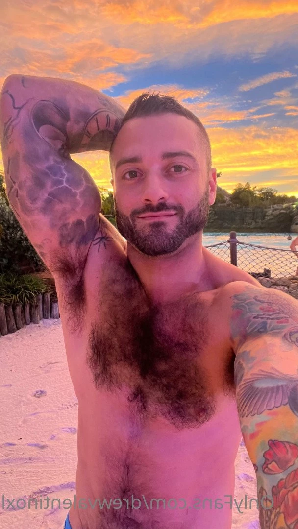 Drew Valentino (DrewcyFrOOtXL) [ drewvalentinoxl ] Onlyfans leaked photo 2159095 on Hotleaks.tv