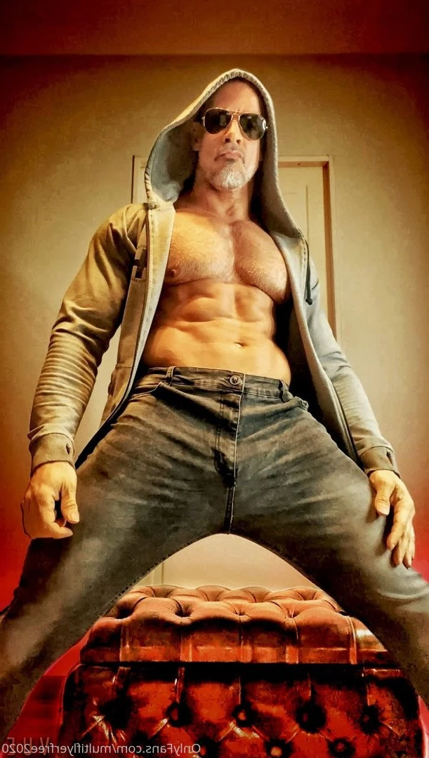 multiflyerfree2020 Onlyfans leaked photo 3804416 on Hotleaks.tv