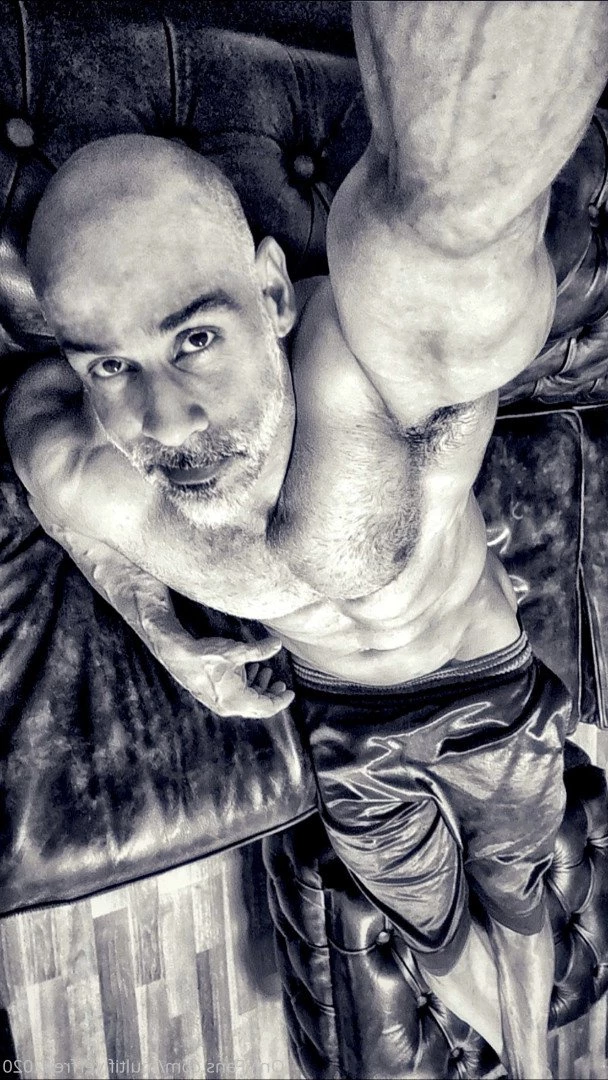 multiflyerfree2020 Onlyfans leaked photo 3806620 on Hotleaks.tv