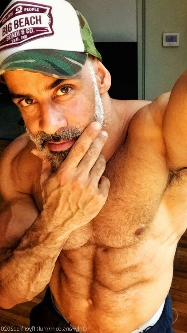 multiflyerfree2020 Onlyfans leaked photo 3810227 on Hotleaks.tv