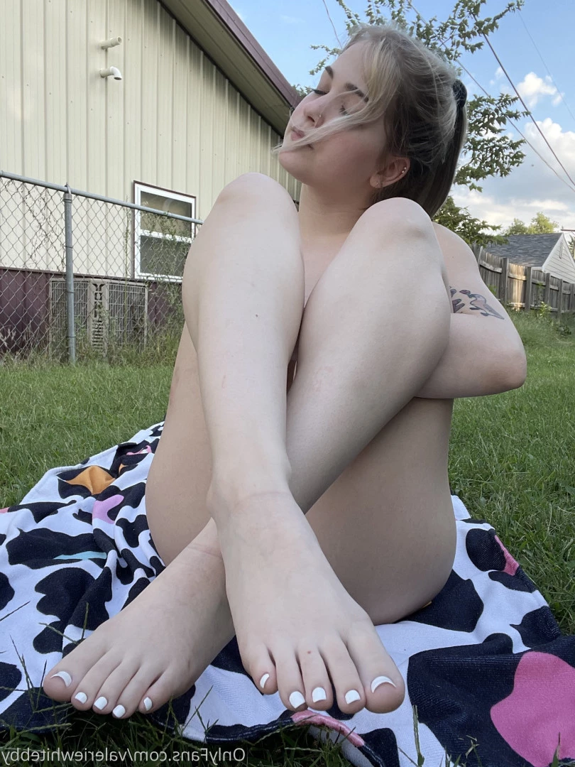 Valerie ✨ [ valeriewhitebby ] Onlyfans leaked photo 9910137 on Hotleaks.tv