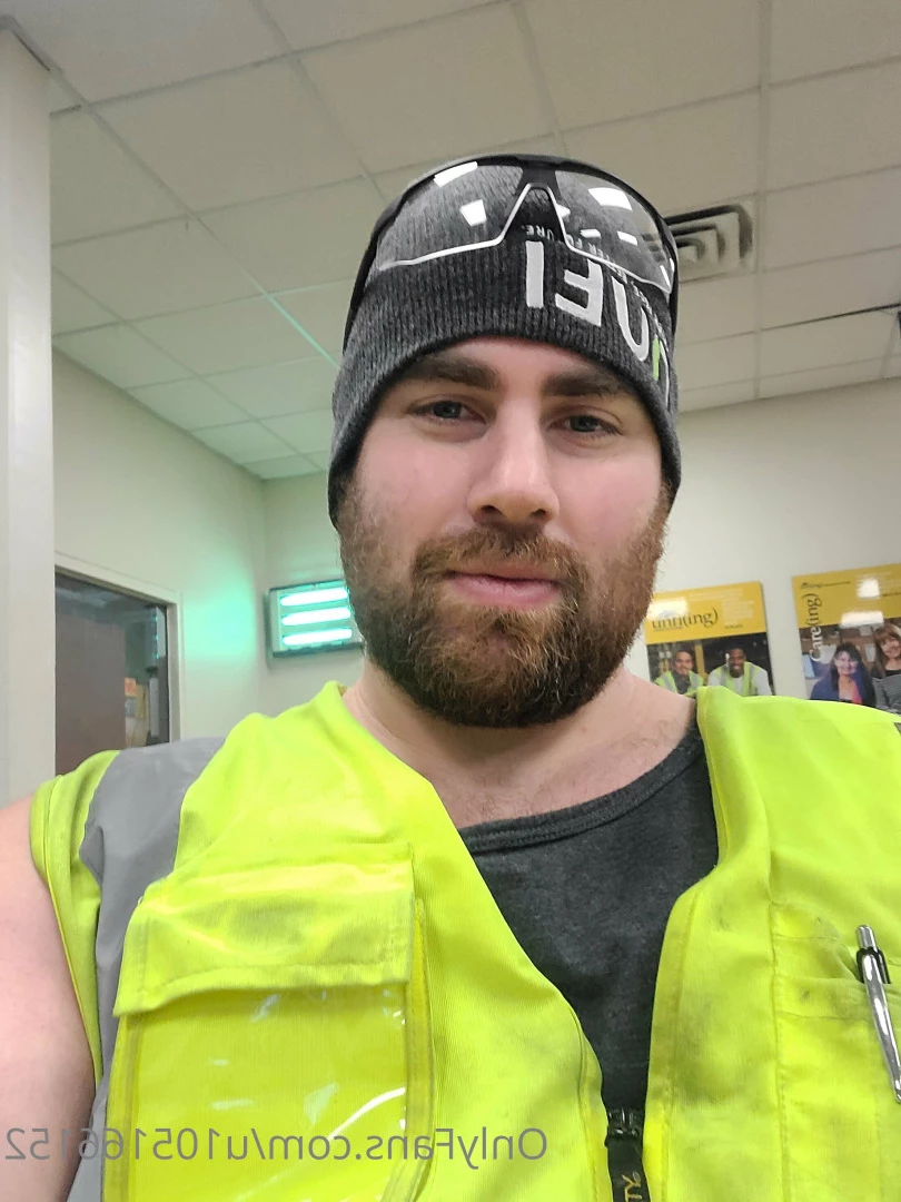 Blue Collar Steve [ u105166152 ] Onlyfans leaked photo 6544591 on Hotleaks.tv