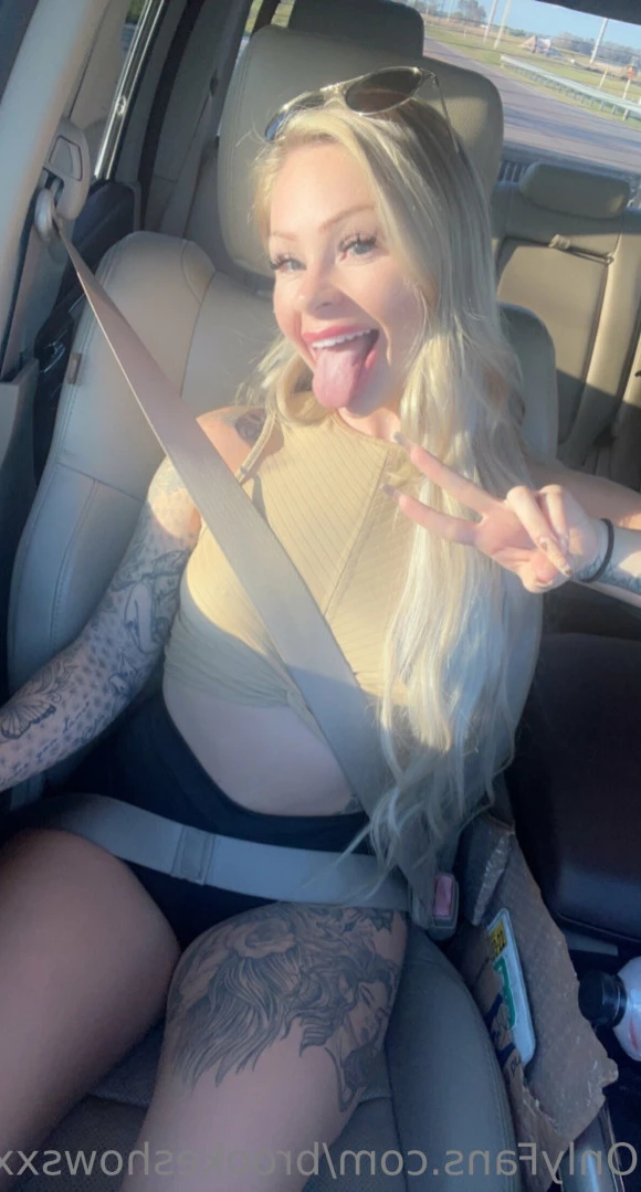Brooke is 🥛CREAMY🥛 [ brookeshowsxx ] Onlyfans leaked photo 12339445 on Hotleaks.tv