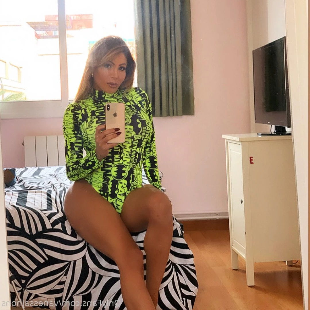 Vanessa Jhons VIDEOCALL DOMINATRIX 😈 [ vanessajhons ] Onlyfans leaked photo 3818401 on Hotleaks.tv