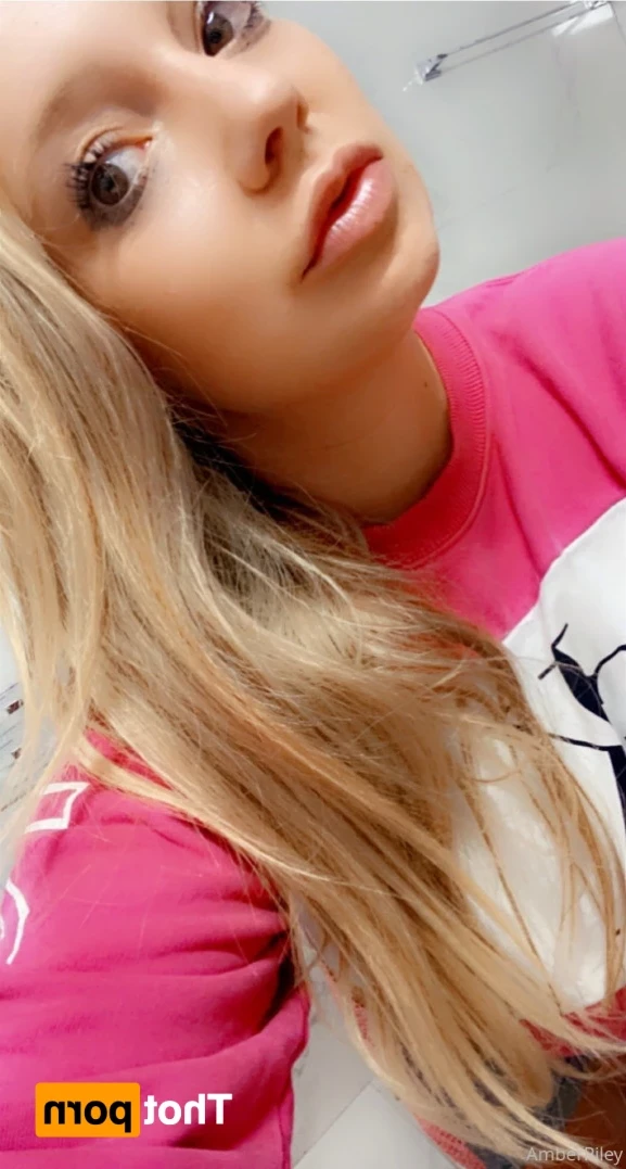 Amberriley German OnlyFans Girl Nextdoor [ amberriley ] Onlyfans leaked photo 16115416 on Hotleaks.tv