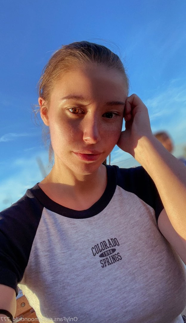 GiuliaMoon [ moonchild_777 ] Onlyfans leaked photo 3993161 on Hotleaks.tv