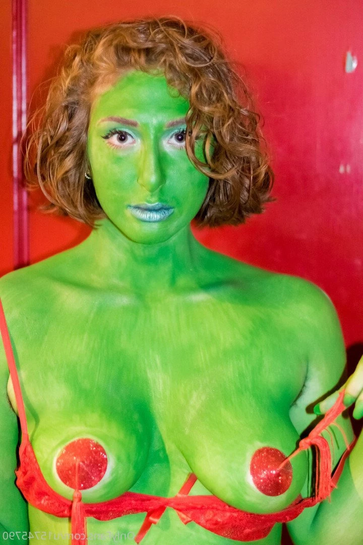 Ivy 🌿😈 [ plantgal ] Onlyfans leaked photo 3949832 on Hotleaks.tv