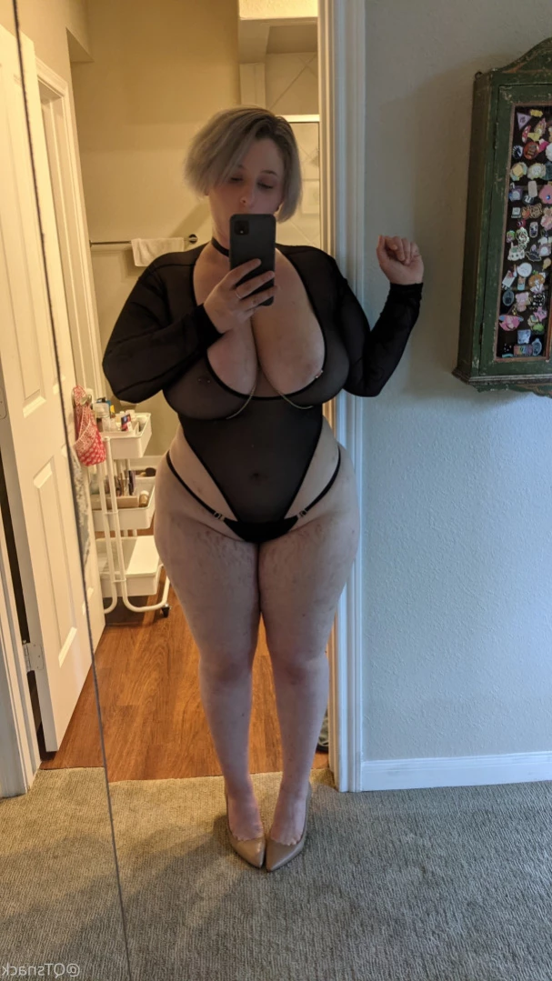 QTsnack [ qtsnacksquad ] Onlyfans leaked photo 15347933 on Hotleaks.tv