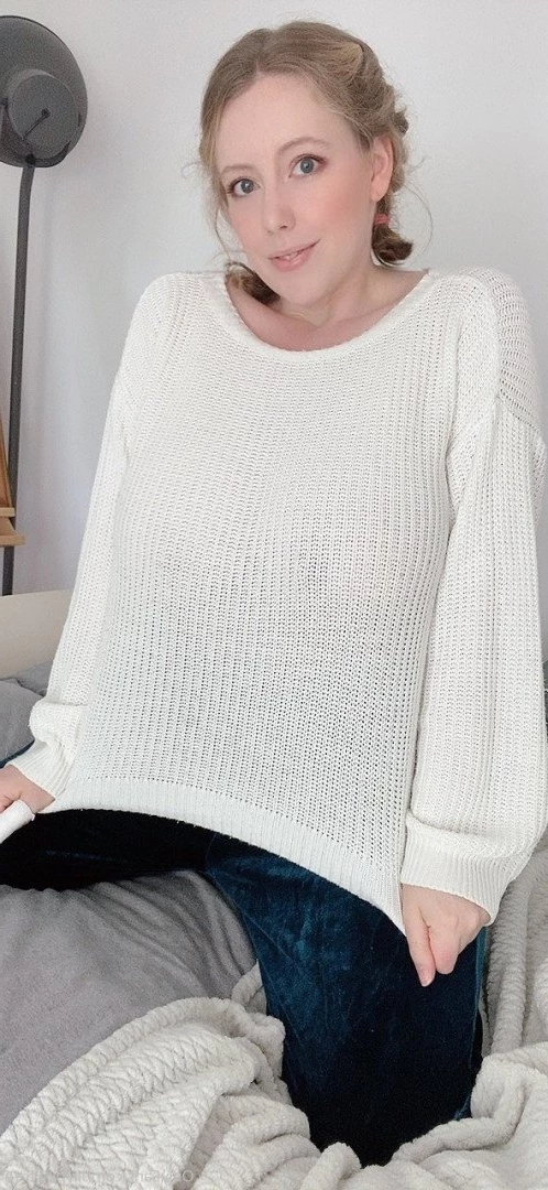 Busty Lily [ bustylily ] Onlyfans leaked photo 219762 on Hotleaks.tv