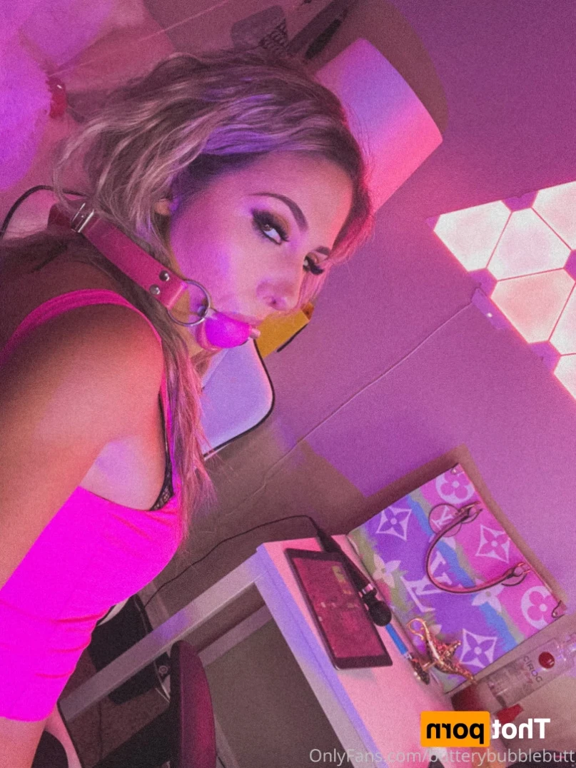 Brittany Benz [ butterybubblebutt ] Onlyfans leaked photo 16514783 on Hotleaks.tv