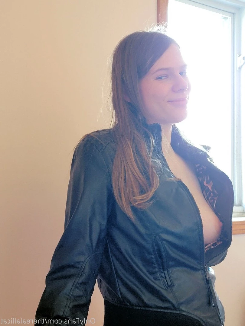 Allicat [ therealallicat ] Onlyfans leaked photo 3795850 on Hotleaks.tv