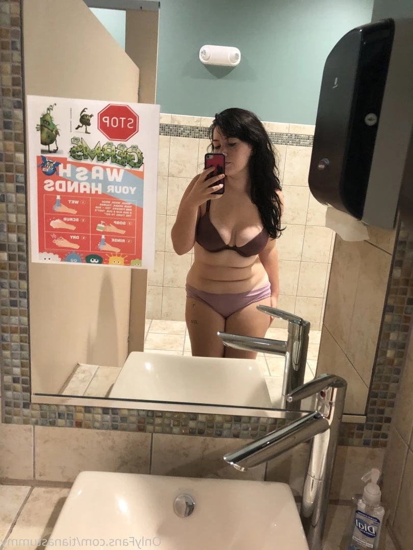 Tiana [ tianastummy ] Onlyfans leaked photo 4562079 on Hotleaks.tv
