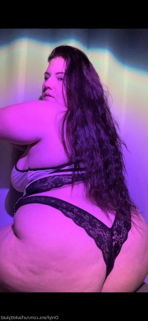 🍭 𝑯𝑶𝑹𝑵𝒀  BBW KITTY 🐱 CHECK DMs 👀 [ urfavkittykatt ] Onlyfans leaked photo 4454014 on Hotleaks.tv