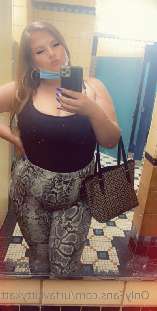 🍭 𝑯𝑶𝑹𝑵𝒀  BBW KITTY 🐱 CHECK DMs 👀 [ urfavkittykatt ] Onlyfans leaked photo 6030718 on Hotleaks.tv