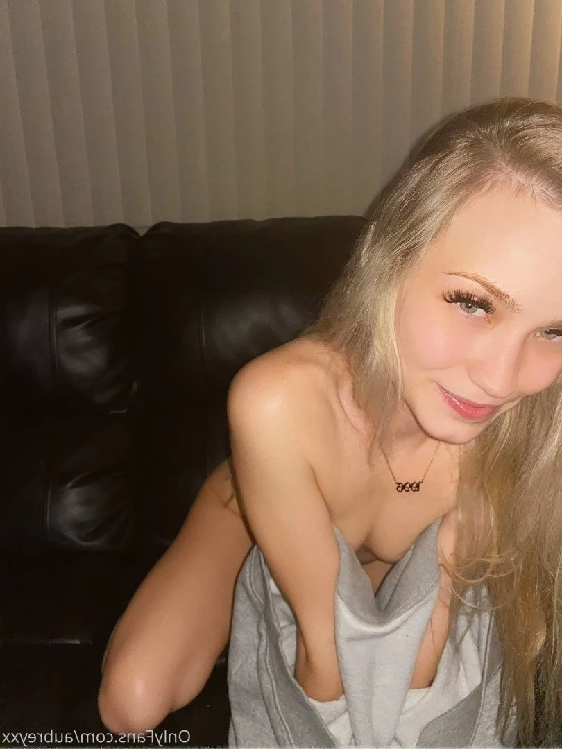 College Freshman 😍 [ aubreyxx ] Onlyfans leaked photo 3637383 on Hotleaks.tv