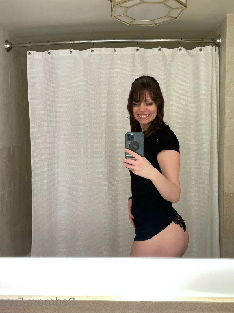 Bedroom Eyes [ bedroom_eyes_free ] Onlyfans leaked photo 2199888 on Hotleaks.tv