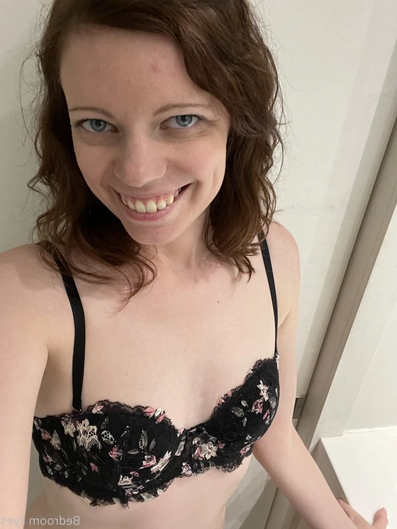 Bedroom Eyes [ bedroom_eyes_free ] Onlyfans leaked photo 3806920 on Hotleaks.tv