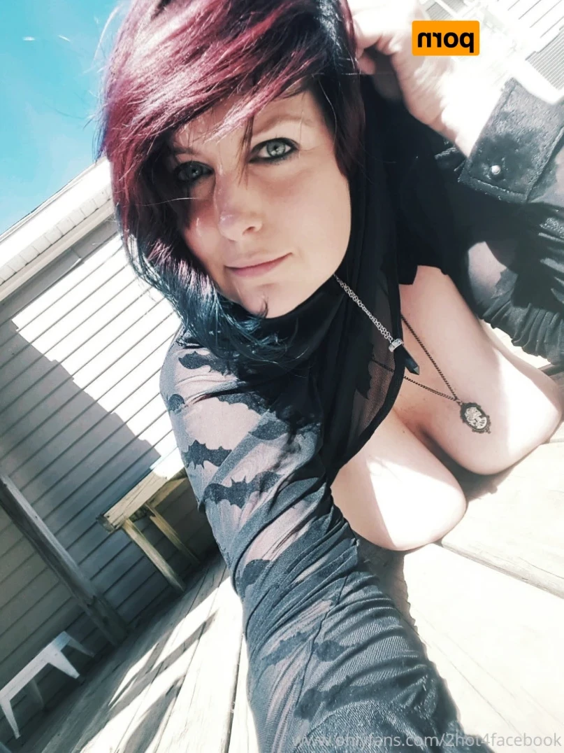 BEE [ bee88i ] Onlyfans leaked photo 15268924 on Hotleaks.tv