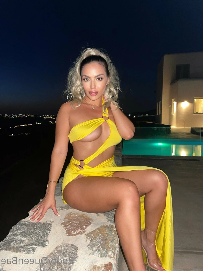 araqueenbae [ bootyqueenbae ] Onlyfans leaked photo 6068453 on Hotleaks.tv