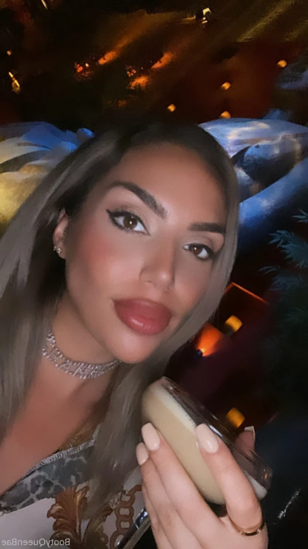 araqueenbae [ bootyqueenbae ] Onlyfans leaked photo 15261107 on Hotleaks.tv