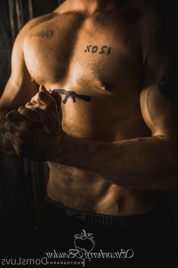 Dom [ domsluvz ] Onlyfans leaked photo 11992667 on Hotleaks.tv