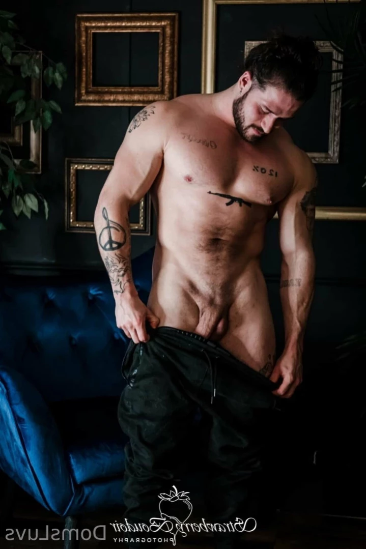 Dom [ domsluvz ] Onlyfans leaked photo 14727771 on Hotleaks.tv
