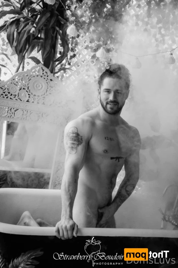 Dom [ domsluvz ] Onlyfans leaked photo 14832642 on Hotleaks.tv