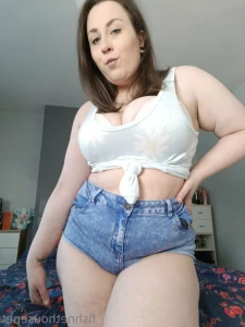 Fishnet Housepet Free