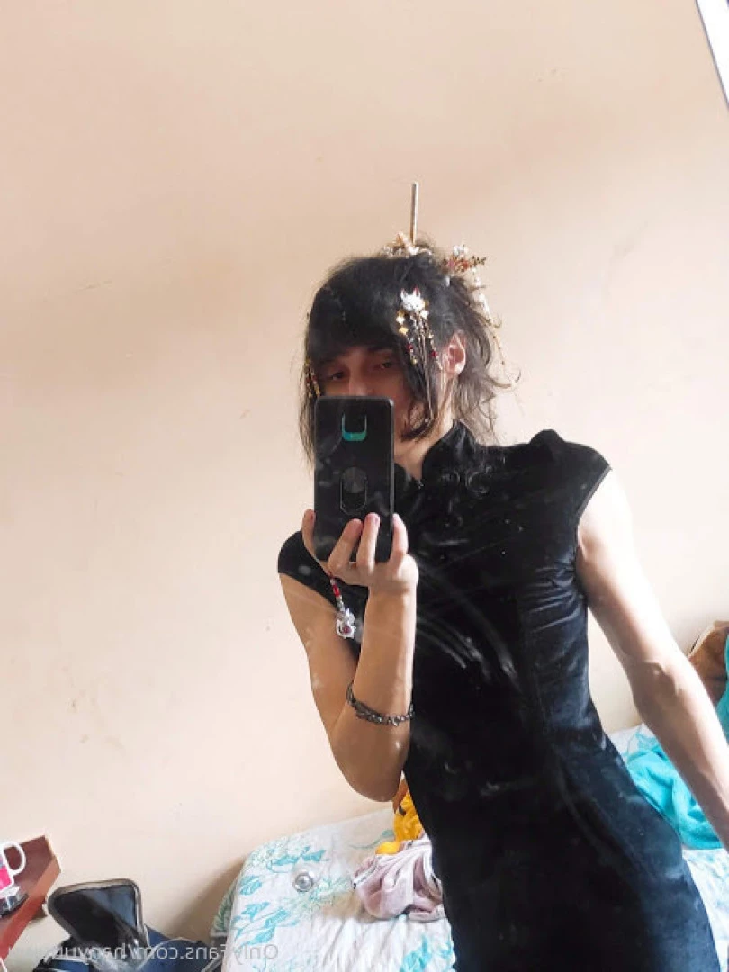 Hanyuu [ hanyuuuwu ] Onlyfans leaked photo 7466463 on Hotleaks.tv