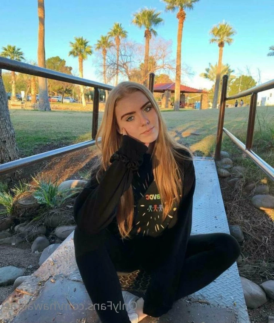 College Sweetheart 😘😘 [ hawaiirae ] Onlyfans leaked photo 3692588 on Hotleaks.tv
