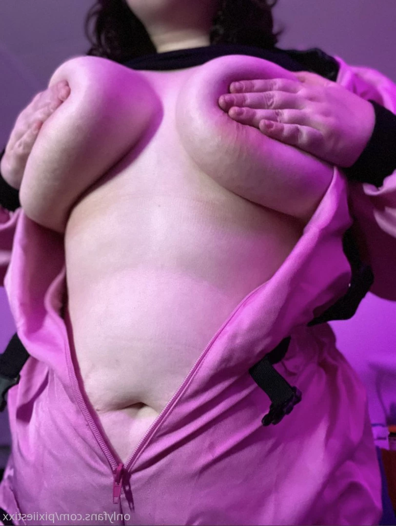 pixiiestixx Onlyfans leaked photo 3901532 on Hotleaks.tv