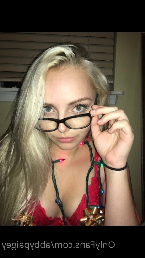 Abigail.Paige [ abbypaigey ] Onlyfans leaked photo 6558806 on Hotleaks.tv