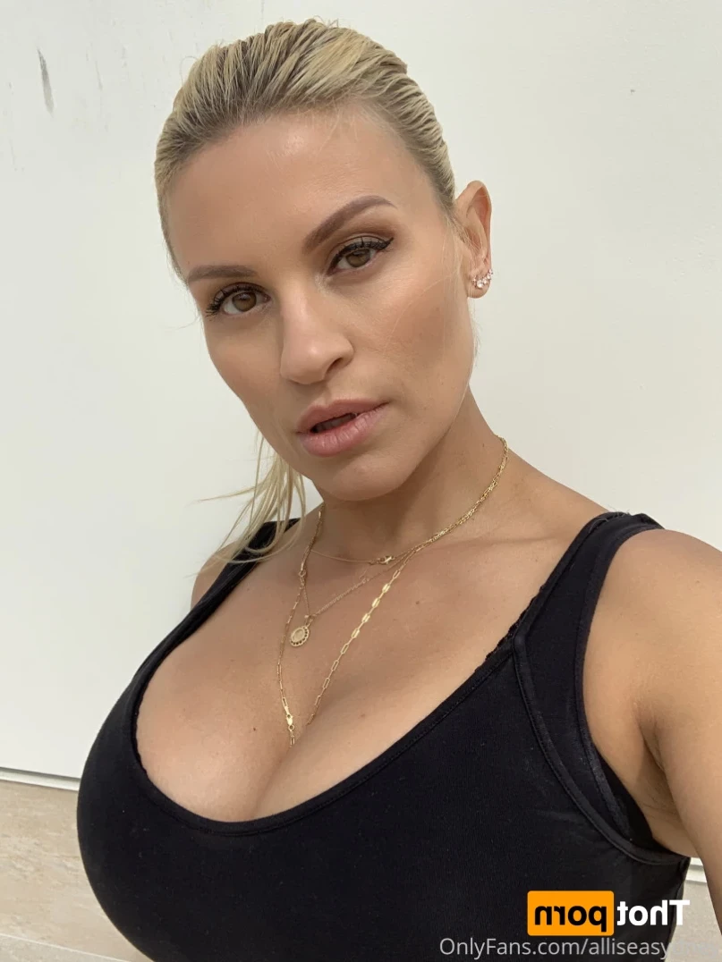 SYDNEY THUNDER [ alliseasydney ] Onlyfans leaked photo 16411022 on Hotleaks.tv