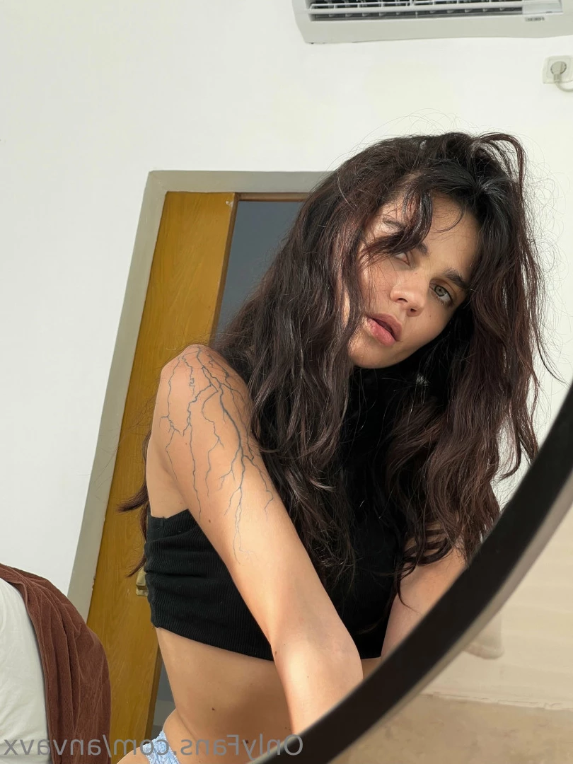 Ana [ anvavx ] Onlyfans leaked photo 9871983 on Hotleaks.tv
