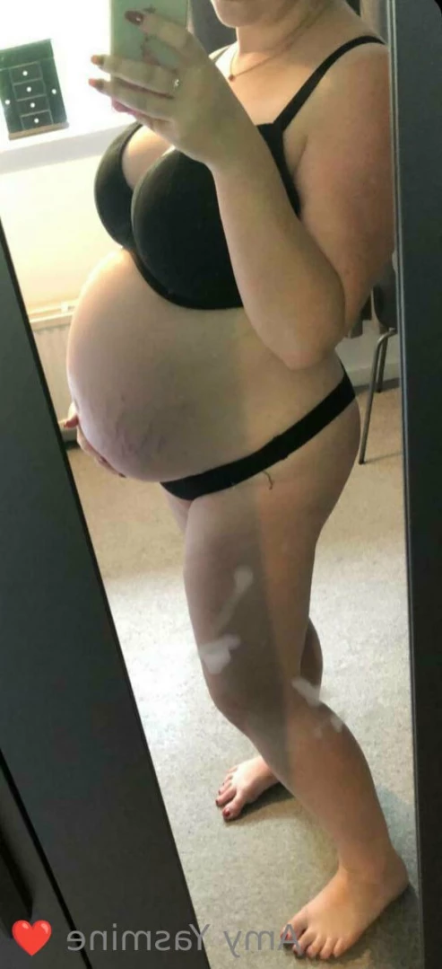 amy-yasmine Onlyfans leaked photo 14194740 on Hotleaks.tv