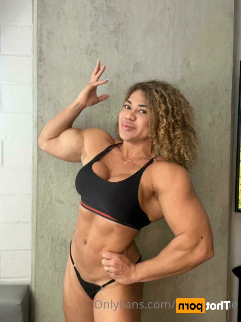 Female Muscle [ amymuscle ] Onlyfans leaked photo 13380455 on Hotleaks.tv