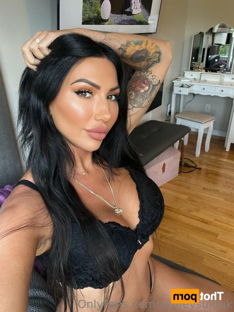 ashleysukfuk Onlyfans leaked photo 14439282 on Hotleaks.tv
