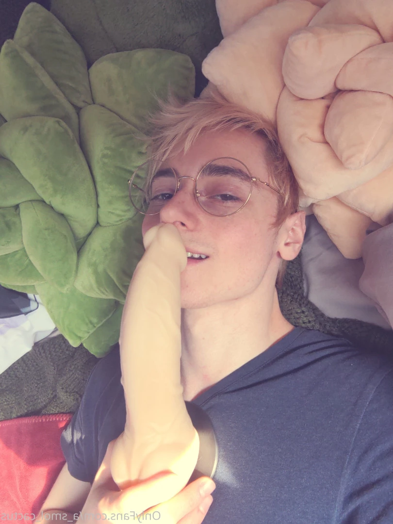 A Smol Cactus [ asmolcactus ] Onlyfans leaked photo 6467733 on Hotleaks.tv
