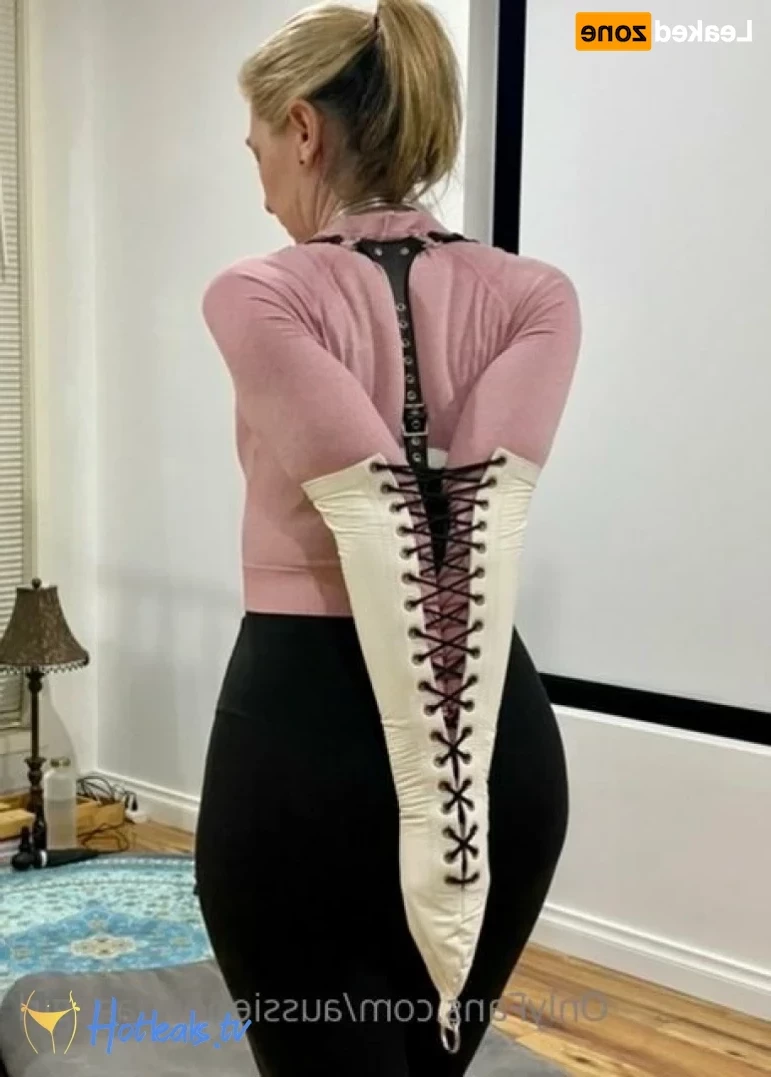 Bondage Girl [ aussiebondagegirl ] Onlyfans leaked photo 14626605 on Hotleaks.tv
