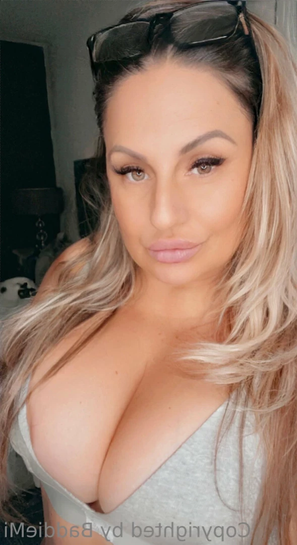 𝗖𝗮𝗹𝗹 𝗢𝗳 𝗕𝗼𝗼𝘁𝘆 🍑 [ baddiemi ] Onlyfans leaked photo 12504480 on Hotleaks.tv