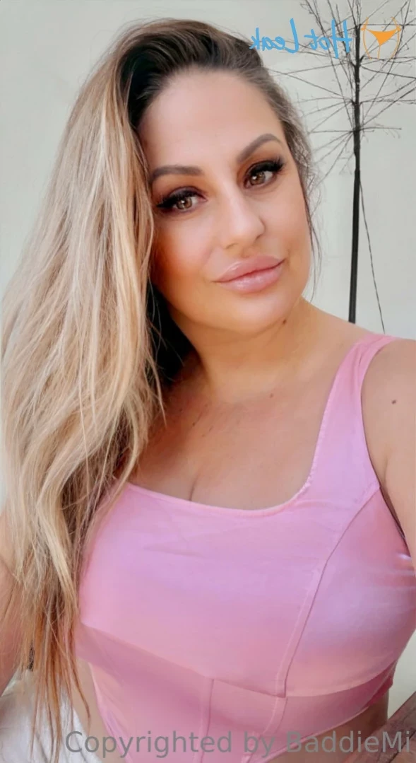 𝗖𝗮𝗹𝗹 𝗢𝗳 𝗕𝗼𝗼𝘁𝘆 🍑 [ baddiemi ] Onlyfans leaked photo 14657213 on Hotleaks.tv